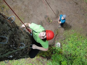 climbing-tree-at-Camp-Tilikum