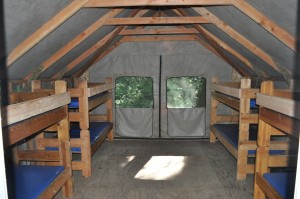 northridge-canvas-tent-at-Camp-Tilikum
