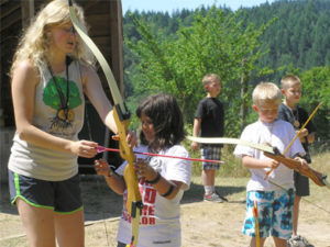 summer-camp-volunteer-archery